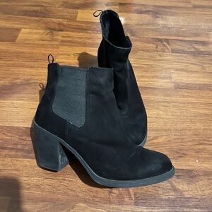 Black ankle H&M boots